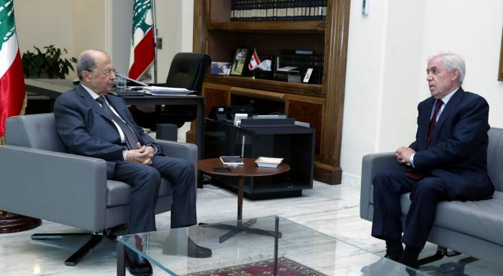 الرئيس عون التقى السفير ابي عاصي في قصر بعبدا