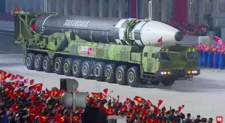 سيول: كوريا الشمالية تظاهرت بإطلاق "الصاروخ العملاق"