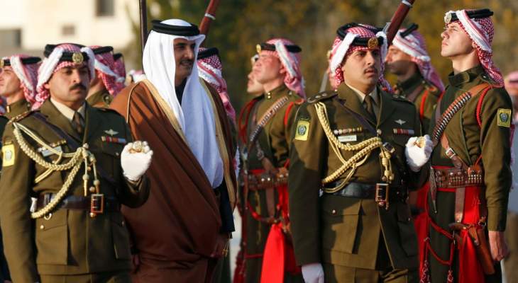 أمير قطر يبحث مع عمران خان العلاقات الثنائية بين البلدين وسبل تعزيزها 