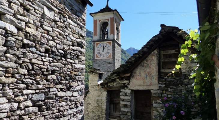 قرية سويسرية يسكنها 16 شخصا تتحول إلى فندق
