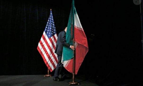 بلومبيرغ: إدارة بايدن تدرس تخفيف الضغط المالي على إيران دون رفع العقوبات الرئيسية