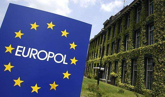 يوروبول: توقيف 288 شخصاً في عملية دولية ضدّ أنشطة على الإنترنت المظلم
