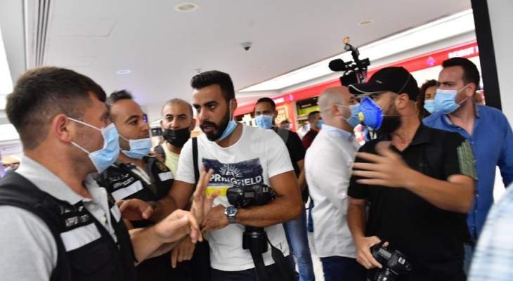 نقابة المصورين استهجنت الاشكال مع الاعلاميين في المطار