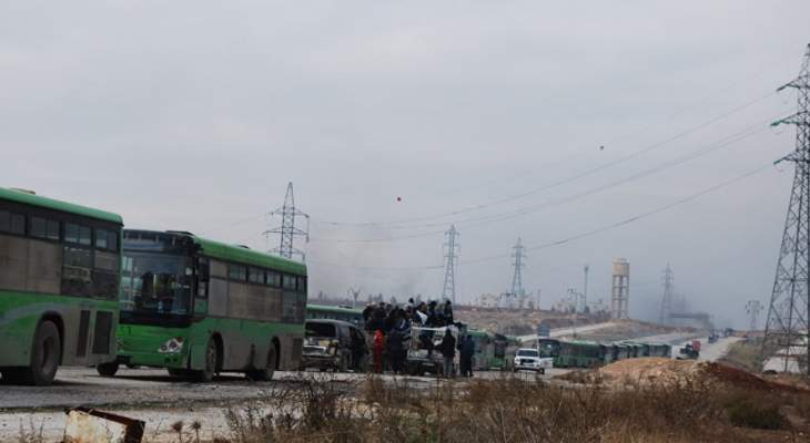 النشرة: خروج آخر دفعة من المسلحين من منطقة الزبداني باتجاه إدلب 