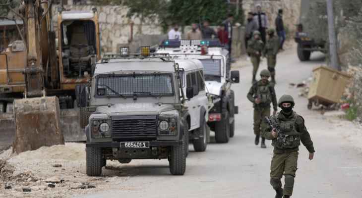 الصحة الفلسطينية: 3 إصابات برصاص الجيش الإسرائيلي خلال اقتحامه محيط مخيم جنين