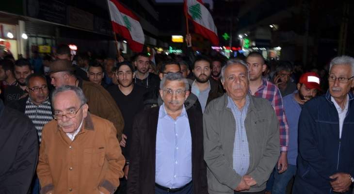 تظاهرة للتنظيم الشعبي الناصري في صيدا احتجاجا على الزيادة الضريبية