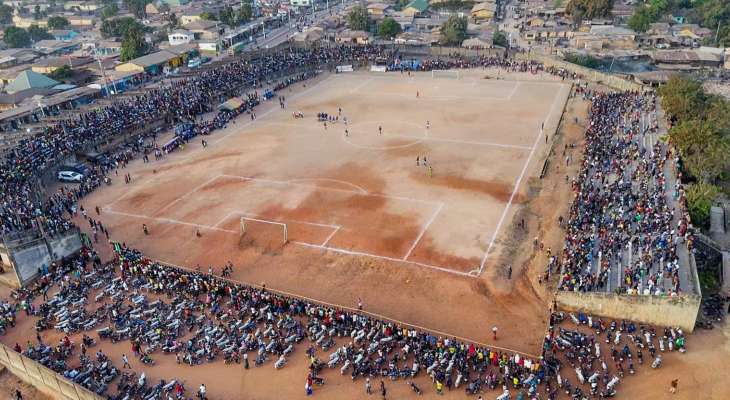 مصادر "فرانس برس": عشرات القتلى جراء صدامات خلال مباراة لكرة القدم في غينيا