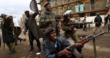 قتيل اثر استخدام الشرطة الكينية للذخيرة الحية أثناء تفريق متظاهرين