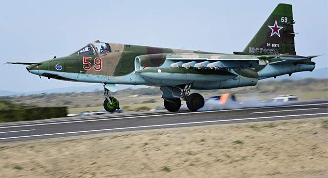 سلاح الطيران التكتيكي الروسي تسلّم مقاتلة "الغراب الخارق"