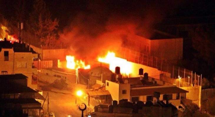 الجيش الاسرائيلي: شبان فلسطينيين أحرقوا قبر النبي يوسف في نابلس