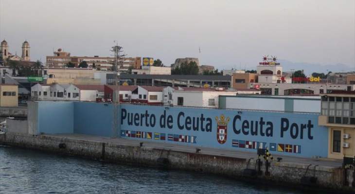 صحيفة اسبانية: منع سفينتين حربيتين روسيتين بالرسو في ميناء سبتة