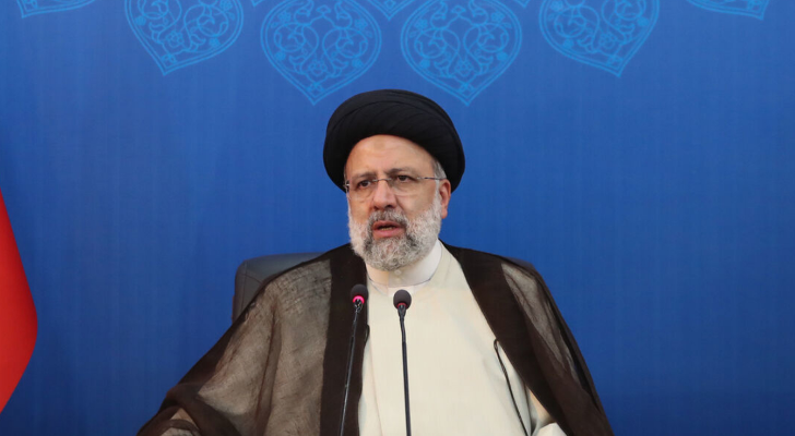الرئيس الايراني: هناك انفراجات قادمة وأرى مستقبل البلاد مشرقا جدا
