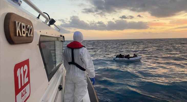 خفر السواحل التركي أنقذ 63 مهاجرا غير نظامي وضبط 34 آخرين في إزمير وباليكسير