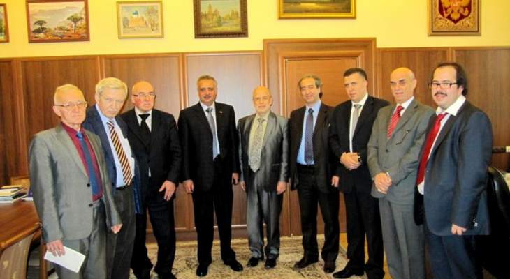 أرسلان يلتقي البروفسور ناومكين ويشارك في نشاطات ثقافية روسية – لبنانية في موسكو