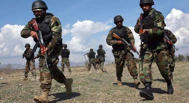 مقتل 9 جنود باكستانيين بعد إنقلاب شاحنتهم في كشمير