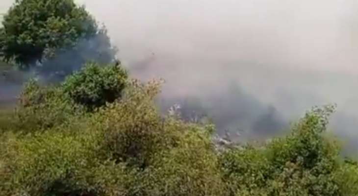 حريق في مكب نفايات في عفصديق- الكورة يمتد إلى أحراج القرى المجاورة بسبب سرعة الرياح