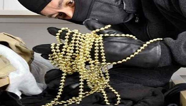 النشرة: مجهول أقدم على سرقة محل مجوهرات في سوق حاصبيا الرئيسي