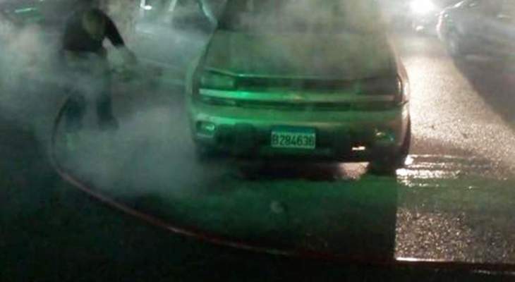 الدفاع المدني: إخماد حريق داخل سيارة بعشقوت وحريق أسلاك كهربائية بجبيل
