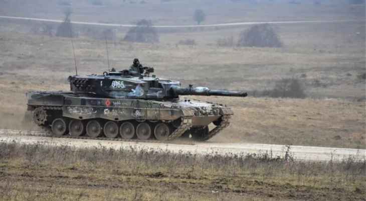 الدفاع البولندية بدأت بتدريب الجنود الأوكرانيين على دبابات "ليوبارد"