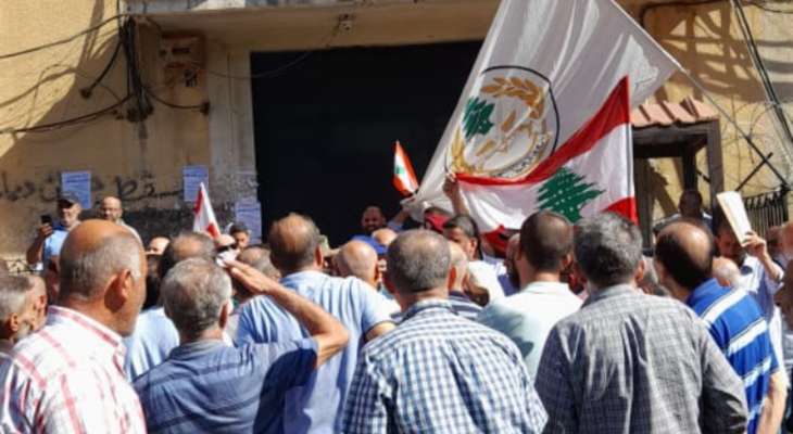 اعتصام لمتقاعدي قوى الأمن في طرابلس رفضا للتخاذل بتحسين الرواتب