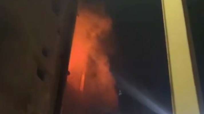 الدفاع المدني: إخماد حريق داخل 5 شقق في مبنى سكني بالشياح وإسعاف 10 مصابين ميدانيًا