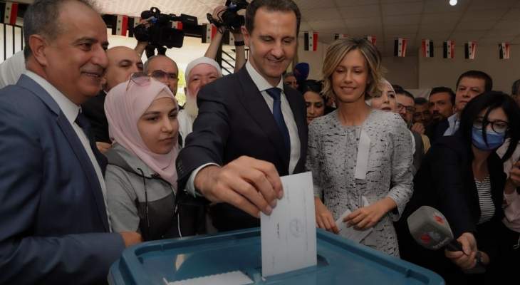 الأسد أدلى بصوته في الانتخابات الرئاسية في دوما: الشعب متحد بمواجهة الإرهاب