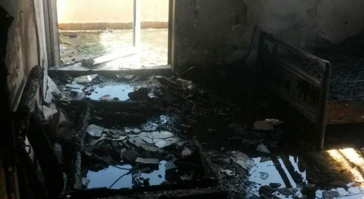 النشرة: نجاة عائلة من حريق منزلها في عبرا شرق صيدا
