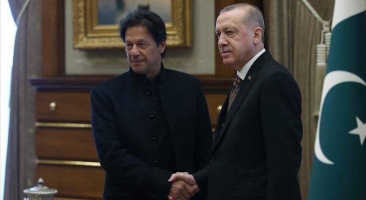 عمران خان بحث مع أردوغان ومهاتير تطورات الأوضاع بكشمير 