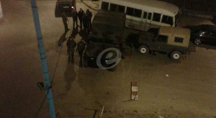 النشرة: الجيش يطلق النار بالهواء لفض اشكال وقع بمنطقة الفيلات في صيدا