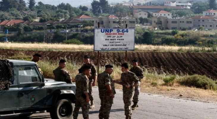 هيئة البث الإسرائيلية: الجيش اللبناني يقيم أول سياج أمني على الحدود الجنوبية
