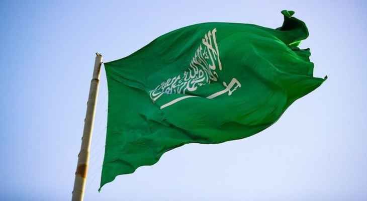 الخارجية السعودية أتاحت تأشيرة "الزيارة الشخصية" تسمح بتأدية العمرة وزيارة الأصدقاء