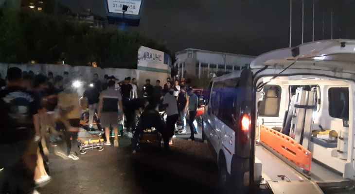 الدفاع المدني: 3 جرحى جراء حادث سير على طريق عام المدينة الرياضية- بيروت