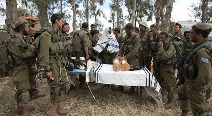 رئيس حزب العمل الإسرائيلي: جنود فرقة "نيتساح يهودا" الاسرائيلية يقتلون فلسطينيين دون سبب