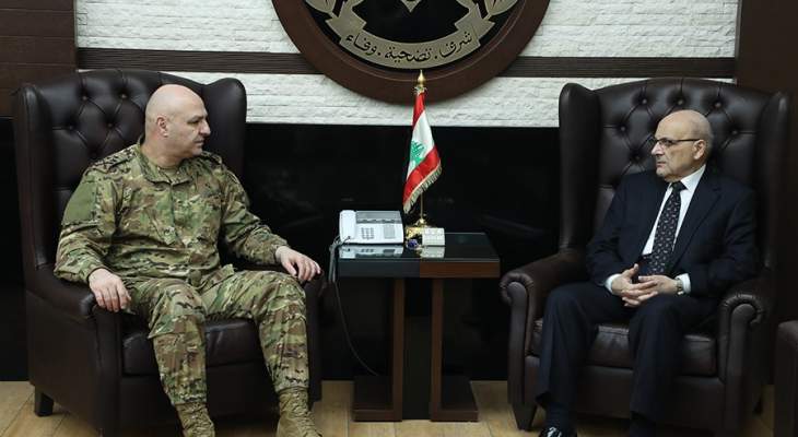 قائد الجيش التقى أمين عام المجلس الأعلى السوري- اللبناني ورئيس &quot;جامعة الجنان&quot;