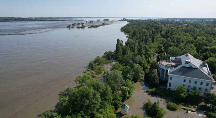 السلطات الروسية في خيرسون فرضت حالة الطوارئ: غرق نحو 2700 منزل وإجلاء 1300 شخص