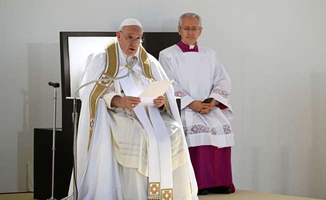الفاتيكان بشأن تعليقات البابا فرنسيس عن مقتل داريا دوغينا: مواقفه للدفاع عن الحياة الإنسانية وليست سياسية