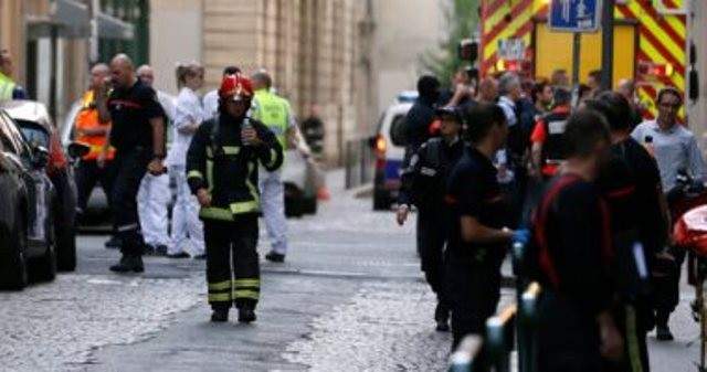 الشرطة الفرنسية تواصل البحث عن منفذ انفجار قنبلة في مدينة ليون