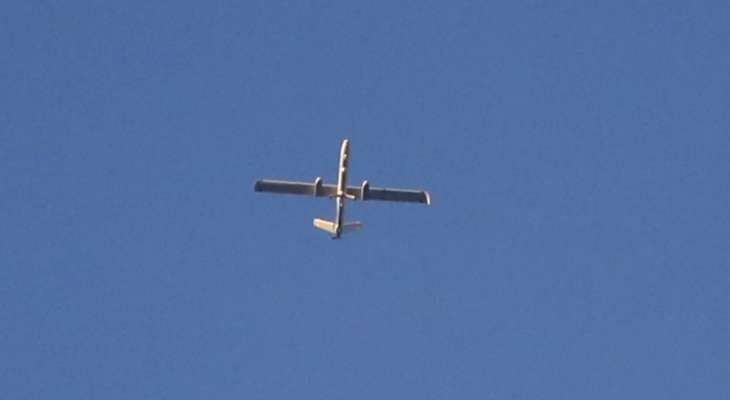 "النشرة": تحليق مكثف لطائرة استطلاع إسرائيلية فوق البقاع وقرى قضاء زحلة