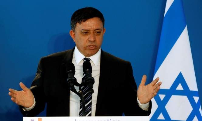 رئيس حزب العمل الإسرائيلي: إسرائيل قد تجد نفسها في حرب ليست لها بسبب الازمة بين لبنان والسعودية