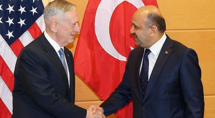 وزير دفاع تركيا بحث هاتفيا مع نظيره الأميركي التطورات بسوريا  والعراق