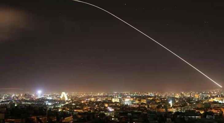 "سانا": الدفاعات الجوية السورية تتصدى لأهداف معادية في سماء ريف حمص