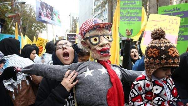 السلطات الإيرانية: إلغاء مظاهرات ذكرى اقتحام السفارة الأميركية بسبب كورونا