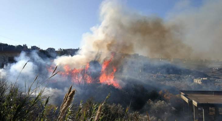 النشرة: الدفاع المدني أخمد حريقا في خراج بلدة القليعة قضاء مرجعيون