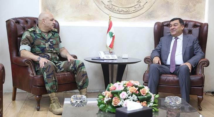 قائد الجيش استقبل محمد الحوت ووفدا من الديمقراطي اللبناني وهيئات