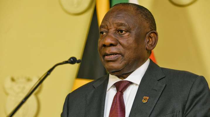 رئيس جنوب إفريقيا منح أحزاب المعارضة 12 وزارة من أصل 32 في ائتلافه الحكومي الجديد