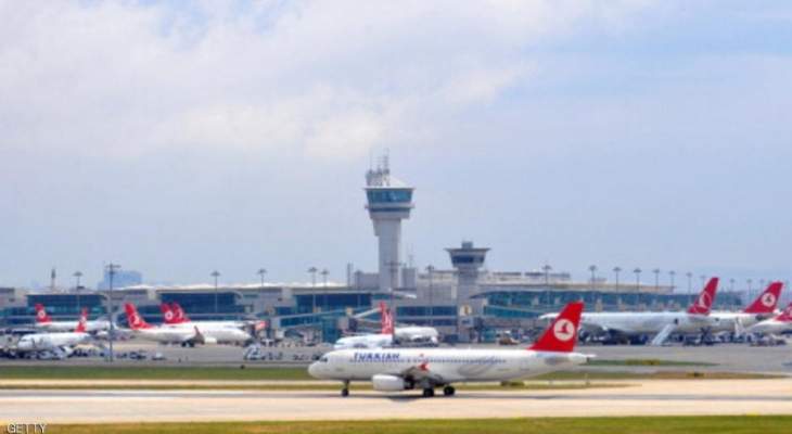 عودة الحركة شبه الطبيعية إلى مطاري اسطنبول وأنقرة بعد محاولة الانقلاب