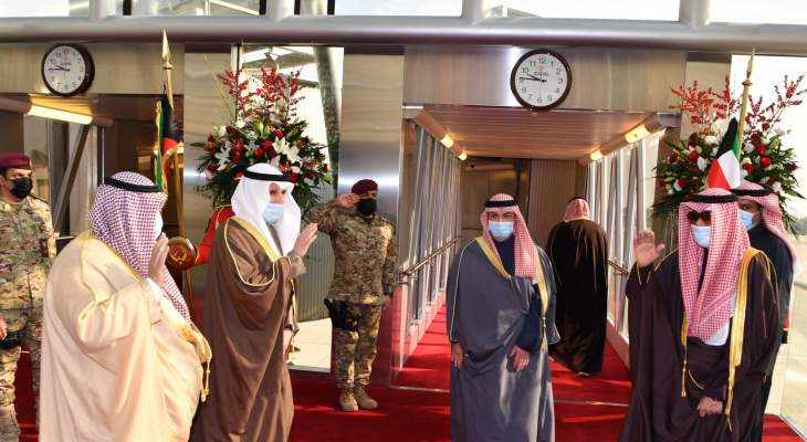 أمير الكويت توجه إلى السعودية لترؤس وفد دولة بلاده بقمة مجلس التعاون الخليجي