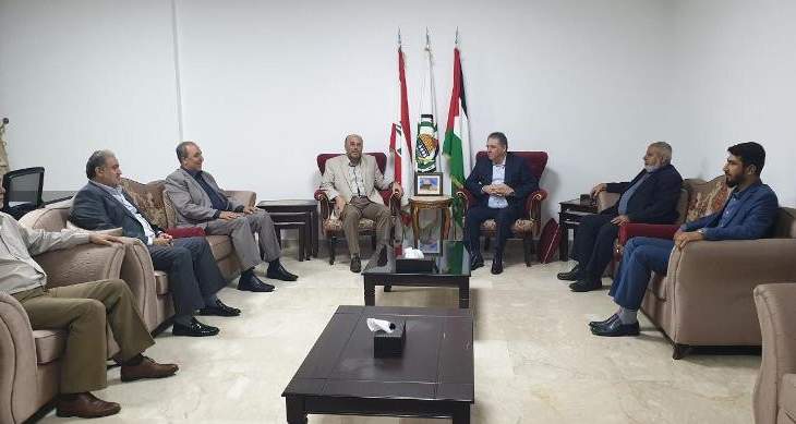 ممثل حماس في لبنان التقى السفير الفلسطيني وبحث معه  مستجدات القضية الفلسطينية