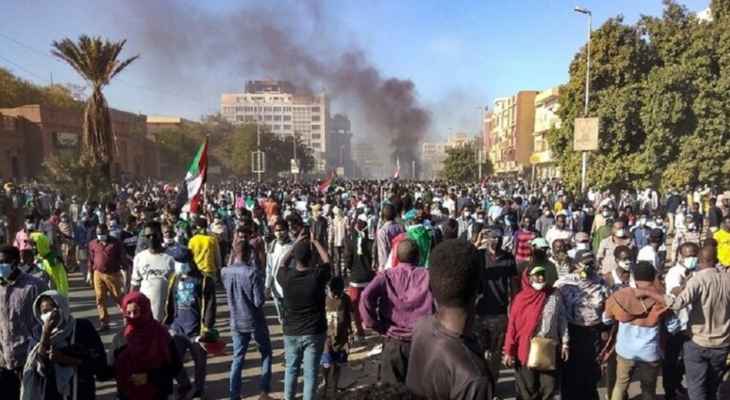 السودانيون استعدوا لتظاهرات حاشدة ضد السلطة العسكرية