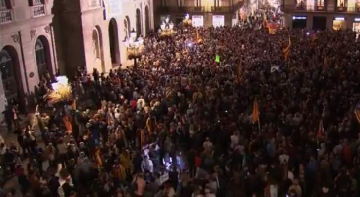 تظاهرة حاشدة في برشلونة لمؤيدي استقلال كتالونيا